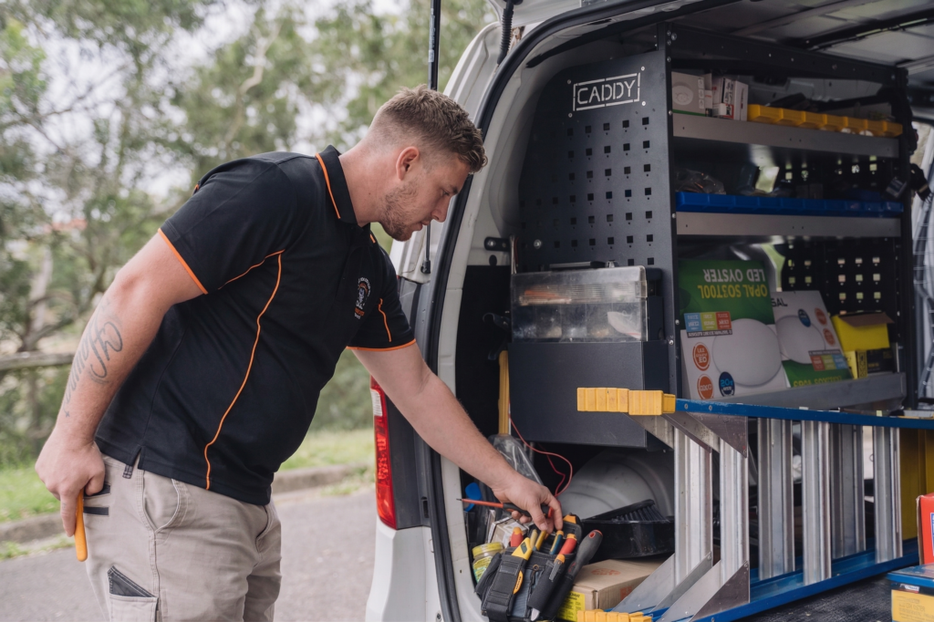 Licensed Elizabeth Bay electrician working on a residential job